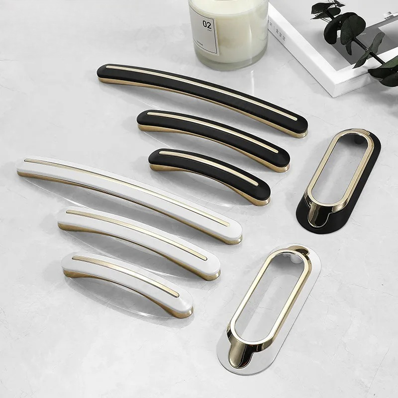 Furniture Hardware Pulls - モダンなシンプル亜鉛合金製キャビネット引き出しハンドル、軽量高級金具、ワードローブプル、室内家具ノブ、卸売